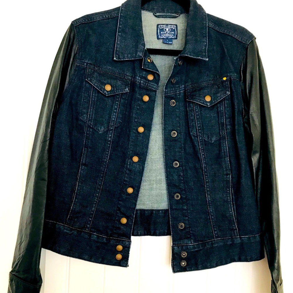 LUCKY BRAND BLUE JEANS OF AMERICA